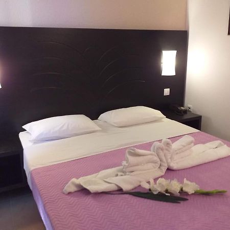 Castelia Bay Hotel أموبي المظهر الخارجي الصورة