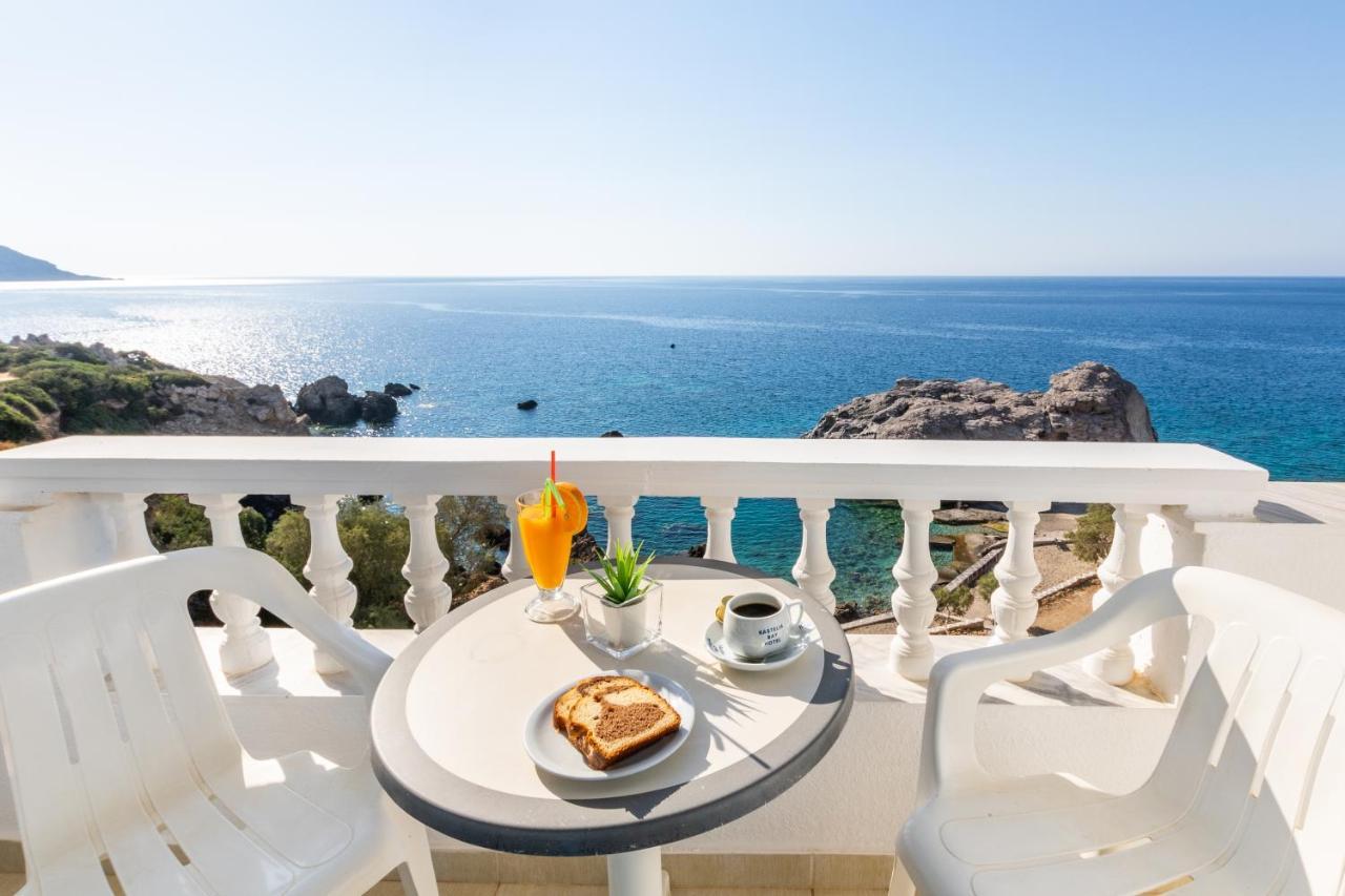 Castelia Bay Hotel أموبي المظهر الخارجي الصورة