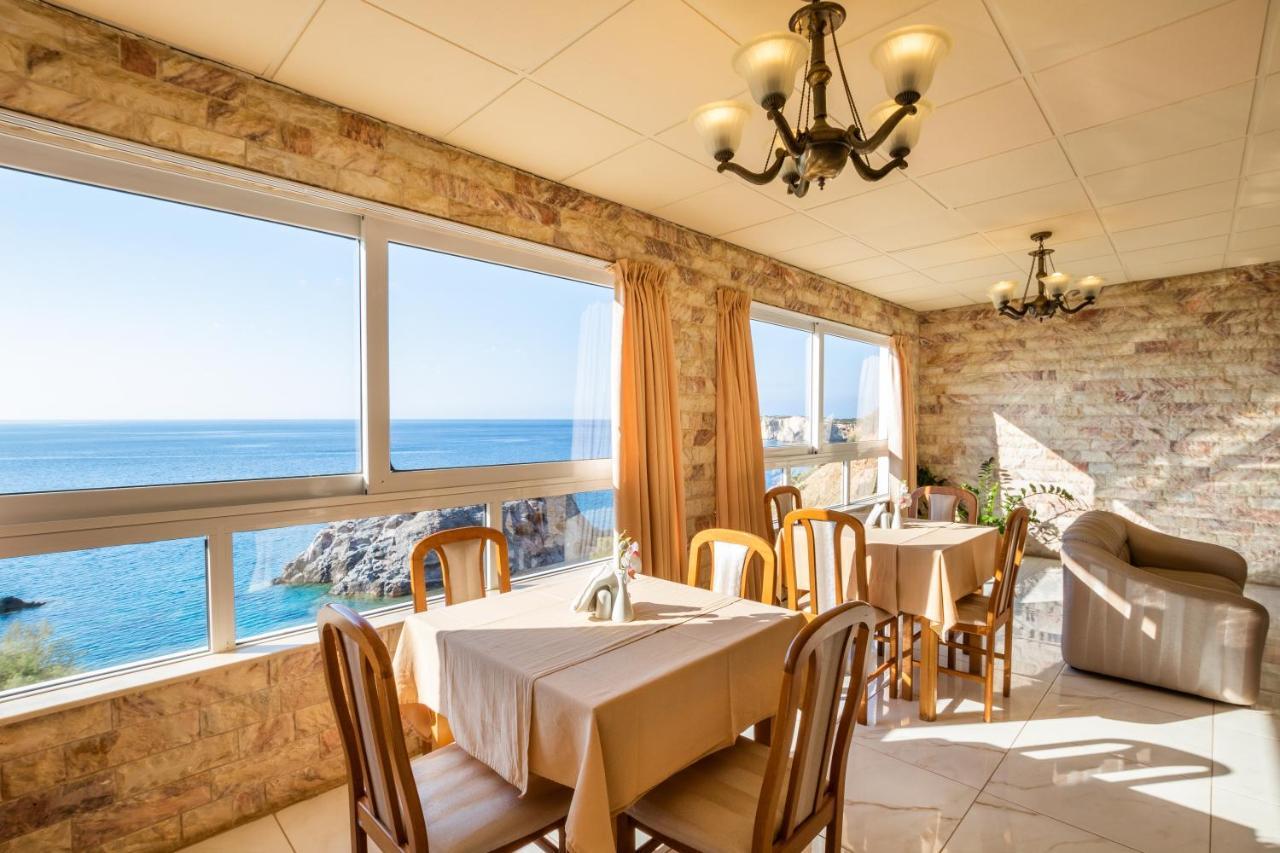 Castelia Bay Hotel أموبي المظهر الخارجي الصورة