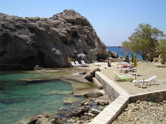 Castelia Bay Hotel أموبي المظهر الخارجي الصورة